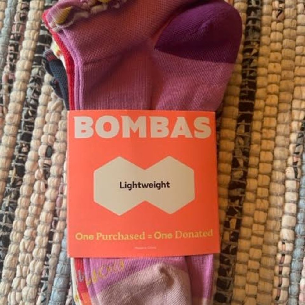 Bombas Lightweight Ruffle Socks 4-pack size Medium